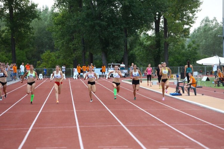 20150808-atletikai-magyar-bajnoksag-nyitonap2.jpg