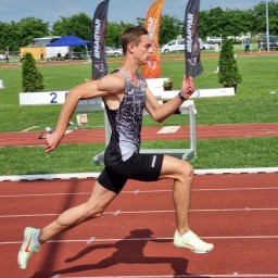 Mészáros Balázs 200 méteren és Trenka Ádám távolugrásban U18-as Magyar Bajnok
