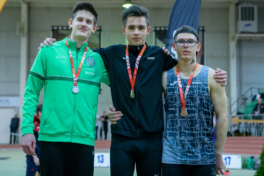 Kerék Patrik országos bajnok hármas és magasugrásban