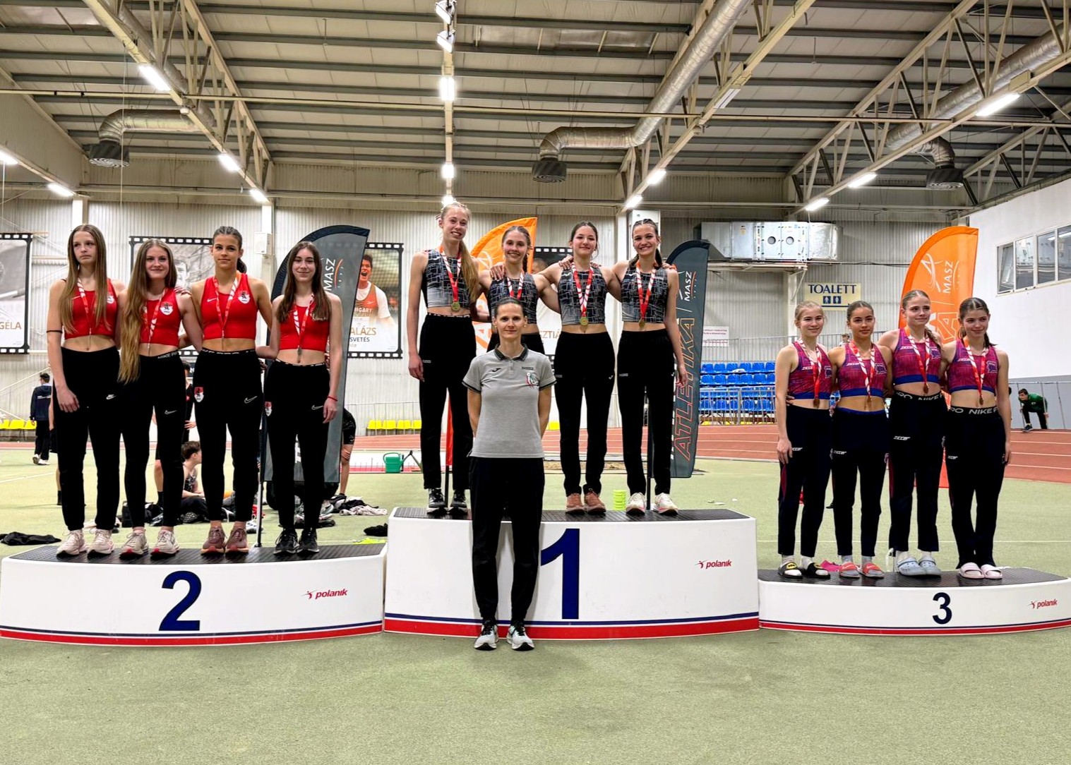 Bajnoki címekkel zártuk a fedett pályás versenyszezont